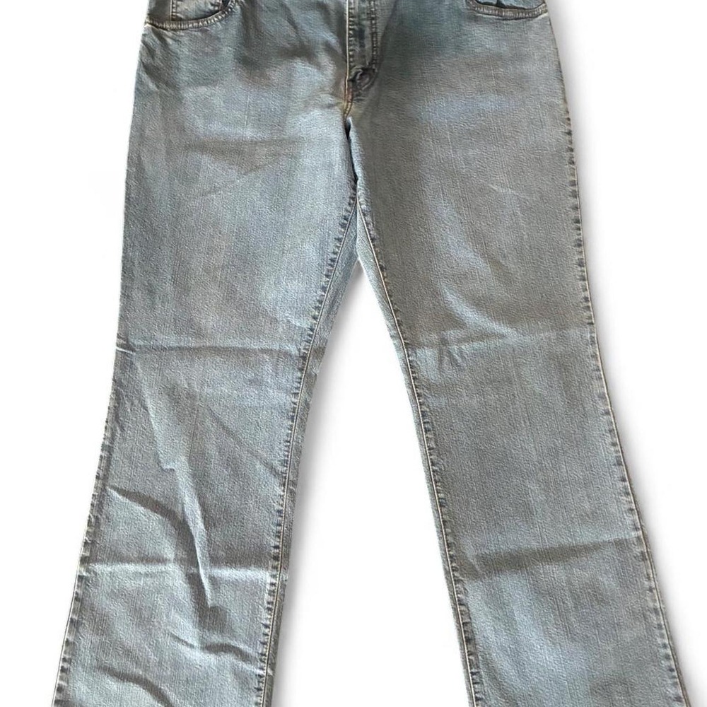 Levi's 550 Relaxed bootcut blue cotton jeans women's size 18 M. 36" waist x 31"